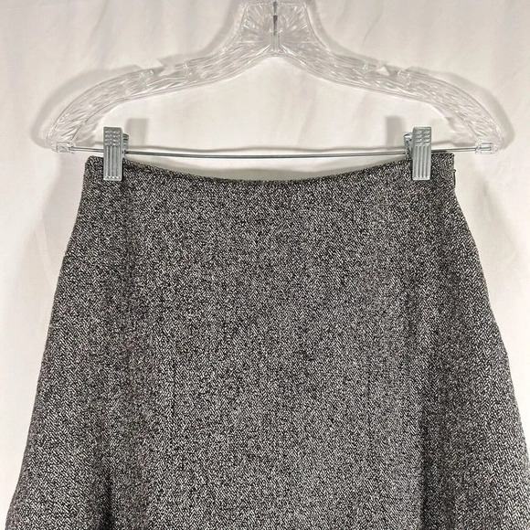 Talbots Midi Skirt Women's 6 Petite Grey Wool Silk Blend Side Zip Pull On - Picture 2 of 7